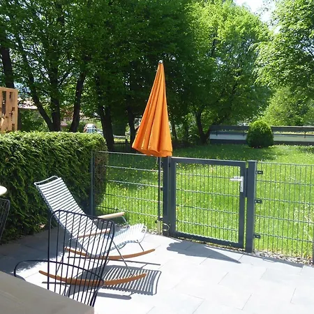 Maurers Schlierseetraum: Renovated Studio with Private Terrace Exterior photo
