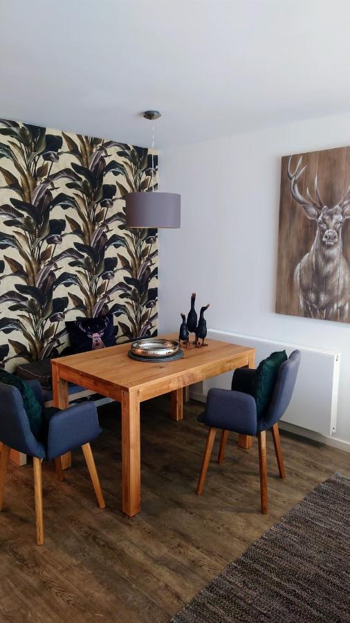 Maurers Schlierseetraum 6, 455 Mit 42 Qm Neu Renoviert, Erdgeschoss Mit Eingezaeunter Terrasse In Ruhiger Lage Am Kirchbichlweg 8